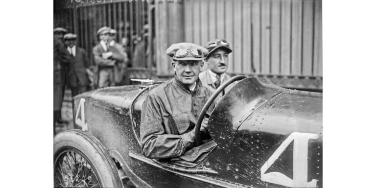 le-vainqueur-felice-nazzaro-sur-fiat-son-neveu-biaggio-egalement-pilote-perira-durant-la-course-dans-un-accident-dr-1657914291